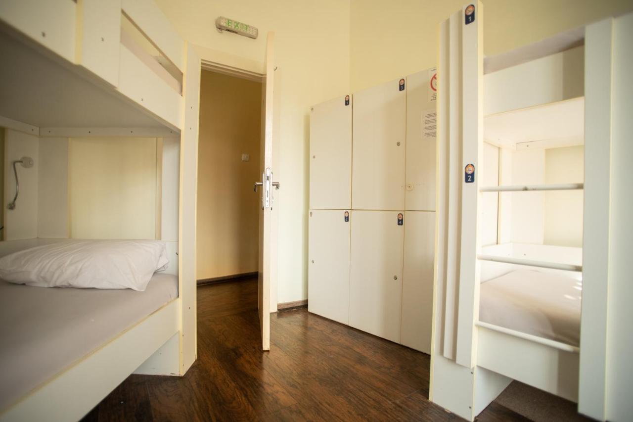 All In Hostel بلغراد المظهر الخارجي الصورة