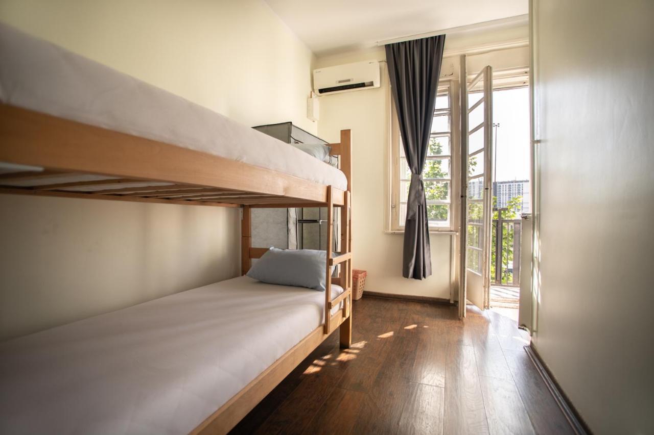All In Hostel بلغراد المظهر الخارجي الصورة